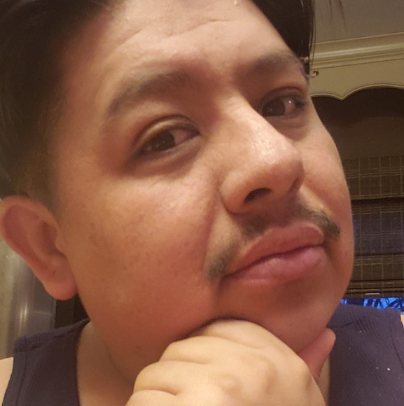 Poshmark profile picture for @josama